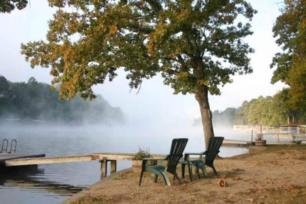 #05 - Lakefront Two Bedroom Cottage- Pet Friendly Hot Springs Zewnętrze zdjęcie